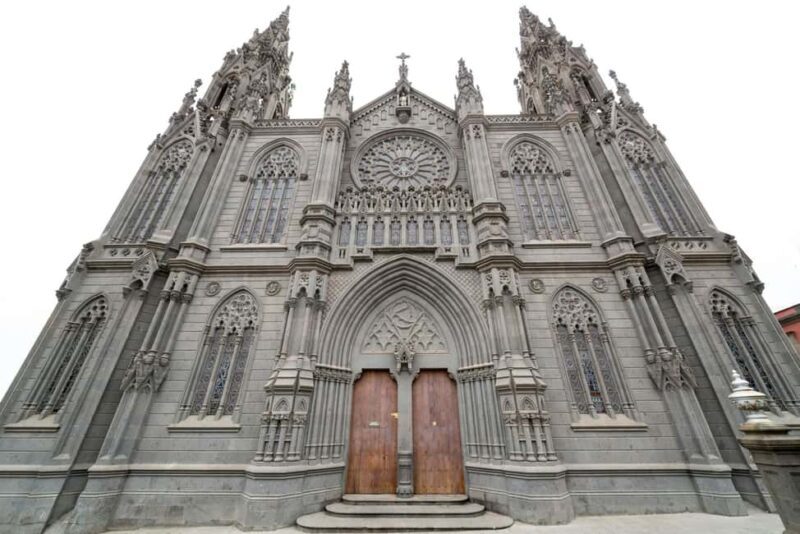 Gran Canaria: Food Tour with Distillery Visit & Lunch - Key Points