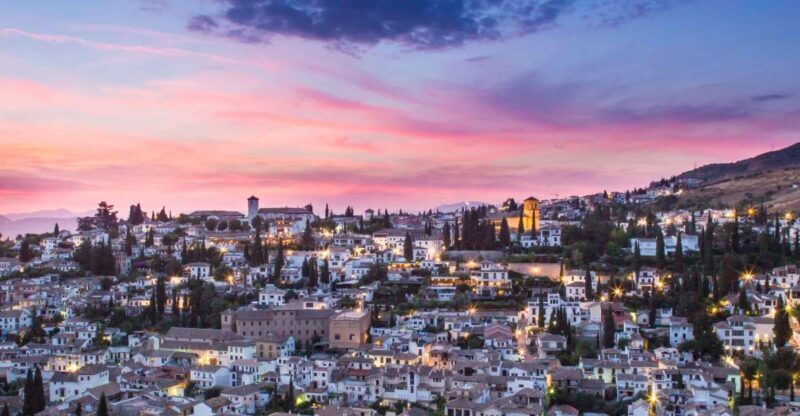 Granada: Albaicin and Sacromonte Evening Walking Tour - What Sets This Tour Apart