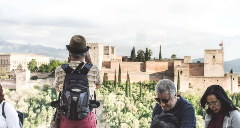Granada: Albayzin and Sacromonte Hybrid Walking Tour - The Itinerary: What You’ll Experience