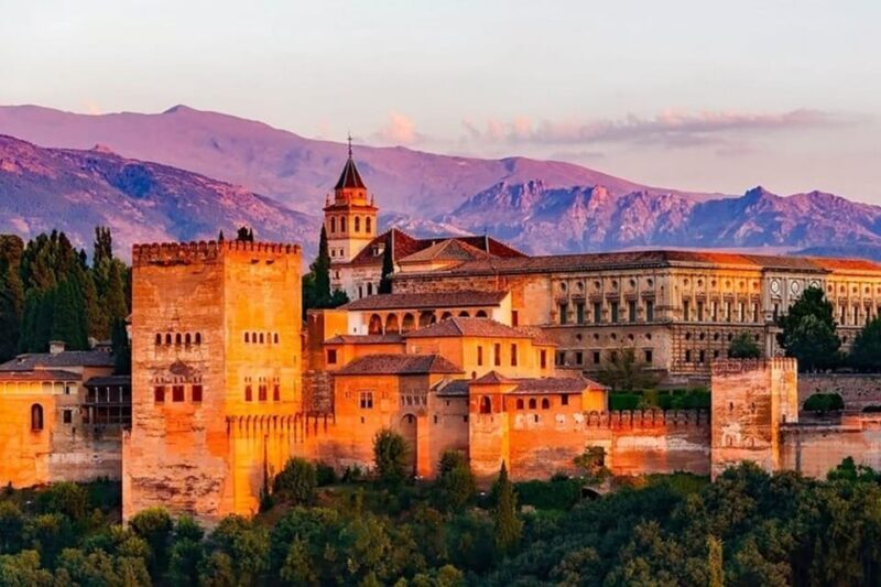 Granada : Albayzin and Sacromonte Walking Tour - Final Thoughts: Is It Worth It?