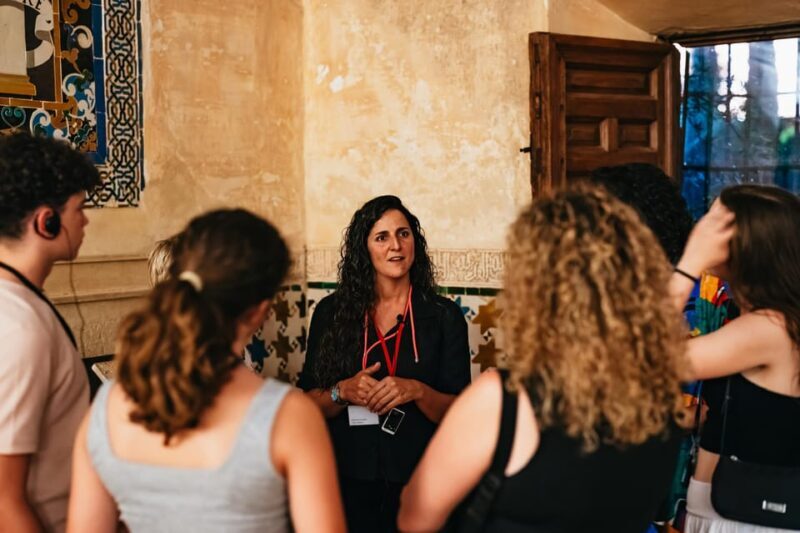 Granada: Alhambra and Nasrid Palaces Guided Tour at Night - Final Thoughts