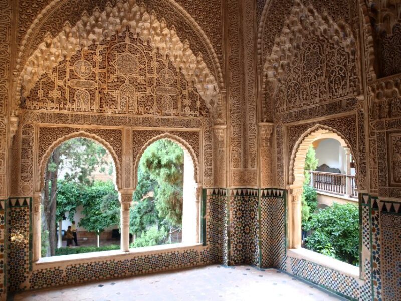 Granada: Alhambra Complex Guided Tour with Ticket - First Impressions: Is This Tour Right for You?