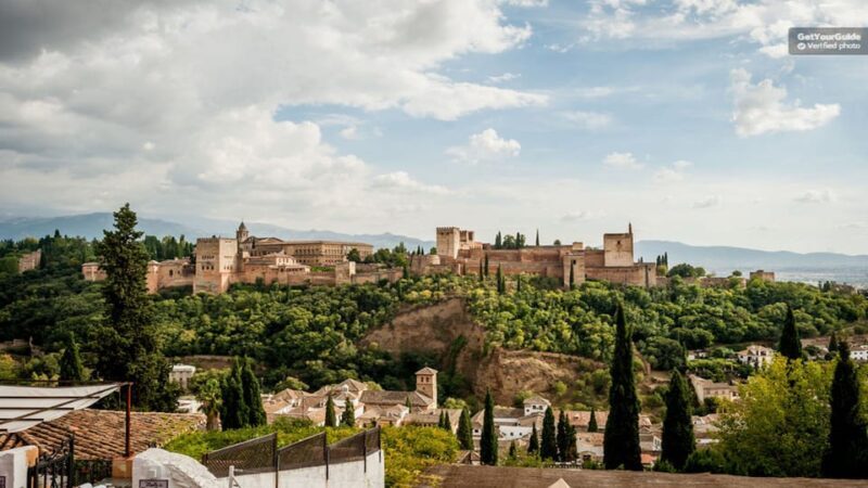 Granada: Alhambra Gardens and Generalife Ticket - Who Is This Tour Best Suited For?