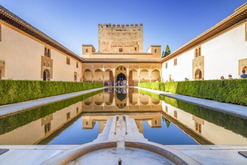 Granada: Alhambra Gardens, Generalife & Alcazaba Guided Tour - An In-Depth Look at the Tour Experience