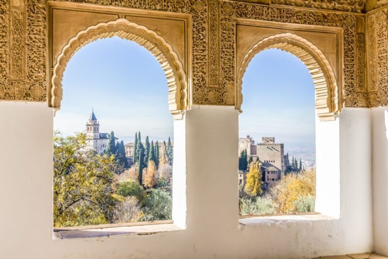 Granada: Alhambra Gardens, Generalife & Alcazaba Guided Tour - Who Will Enjoy This Tour?