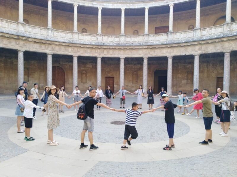 Granada: Alhambra, Nasrid Palaces, & Generalife Guided Tour - An In-Depth Look at the Alhambra Guided Tour