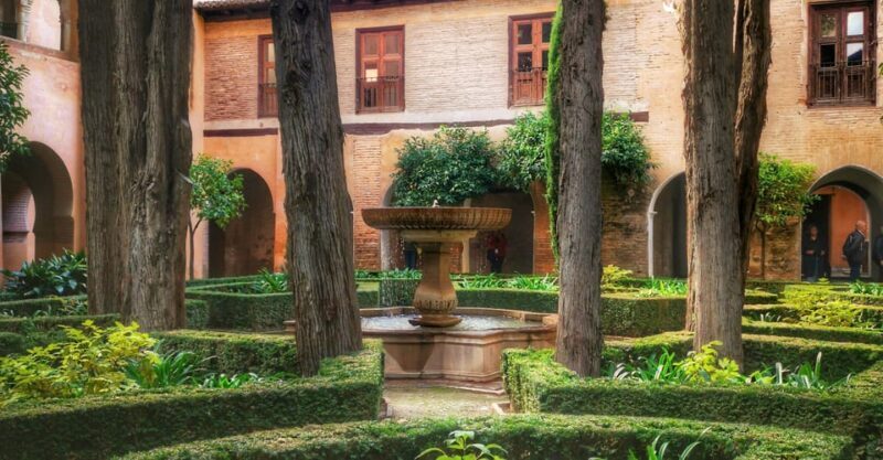 Granada: Alhambra & Nasrid Palaces Small Group Guided Tour - Final Thoughts