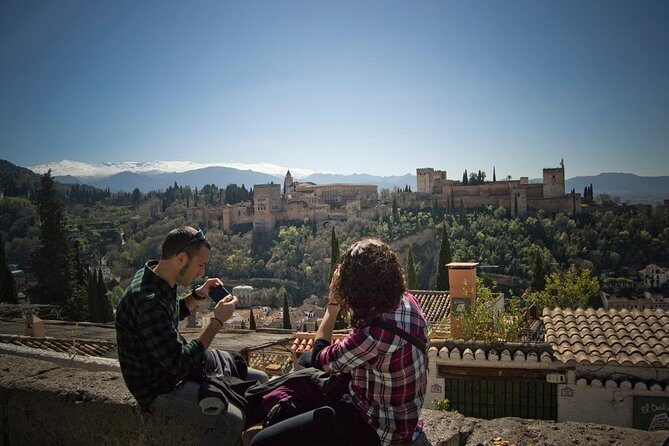 Granada and Albaicin: Wine and Tapas Tour - A Deep Dive Into the Granada and Albaicin: Wine and Tapas Tour
