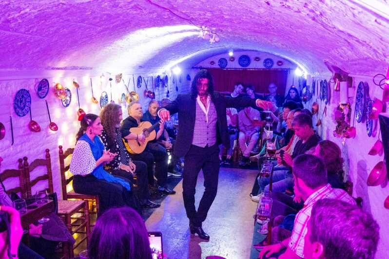 Granada: Authentic and intimate Flamenco Show with Snacks - The Setting: Flamenco in a Historic Cave