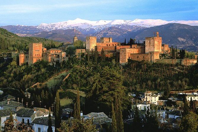 Granada Day Trip from Seville with Skip-the-line Alhambra Access - Exploring the Itinerary in Detail