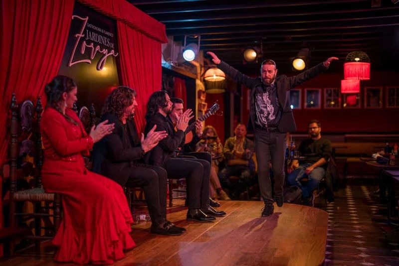 Granada: Flamenco Show in Albayzín - Jardines de Zoraya - Food and Tapas: What You Can Do Before the Show