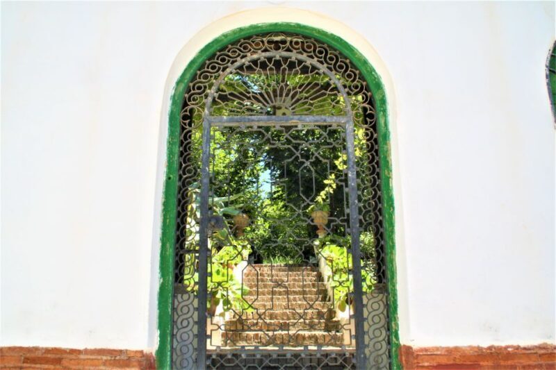 Granada: Gardens of Carmenes Guided Tour - What’s Included and What’s Not