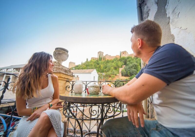 Granada: Half-Day 4-Neighborhoods 4-Cultures Private Tour - What to Expect from the Granada: 4-Neighborhoods Tour