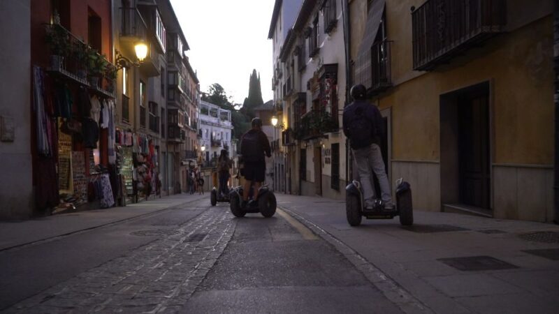 Granada: Historical City Center Guided Segway Tour - Discovering Granada on a Segway