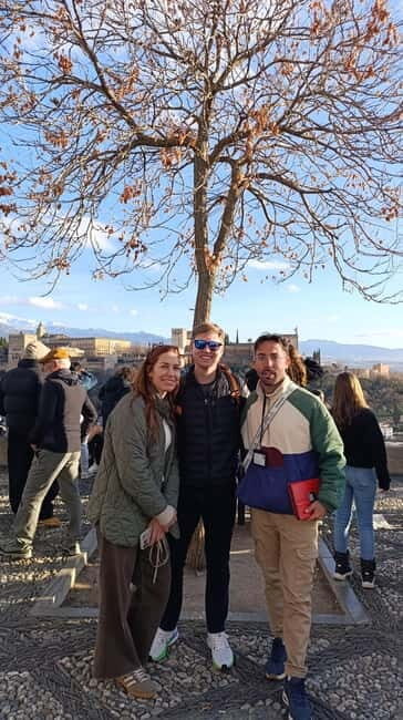 Granada: Hollywood & Sacromonte Tour - What is the Granada Hollywood & Sacromonte Tour?