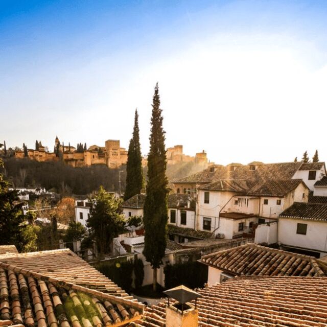 Granada in full: Historic Centre, Albaicín & Sacromonte - A Deep Dive into the Granada Tour Experience
