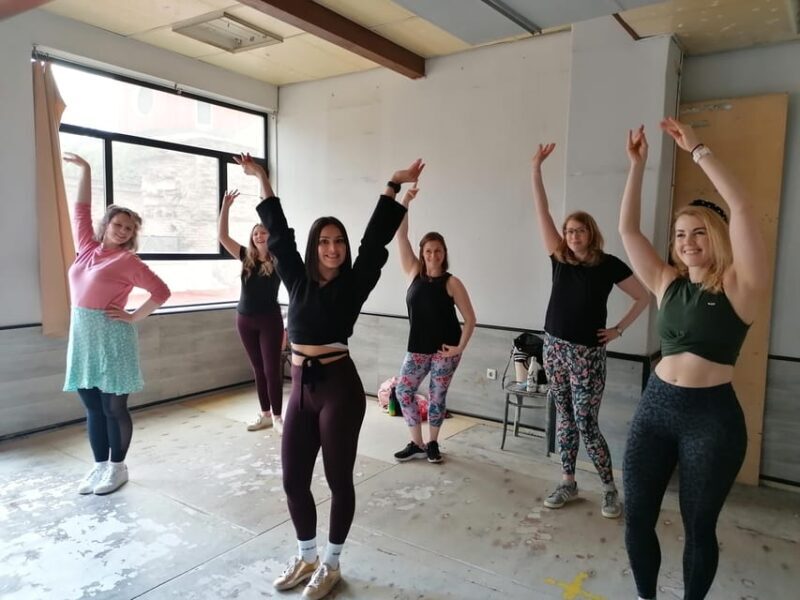 Granada: Latin Dance and Salsa Class Experience - FAQs