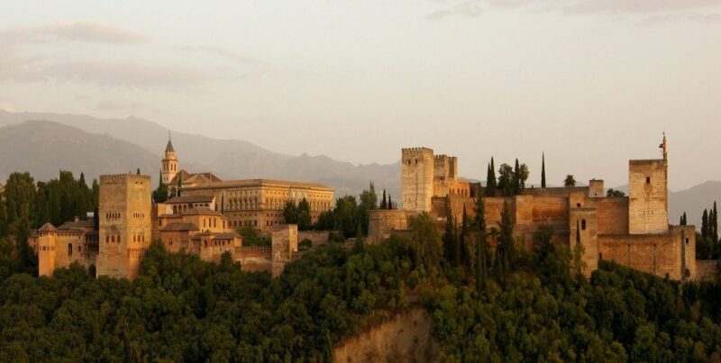 Granada: Walking Tour with Panoramic City Views - What To Expect from the Granada Walking Tour