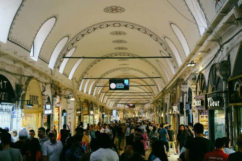 Grand Bazaar Artisan Shopping Tour with Local Expert - What To Expect from the Experience