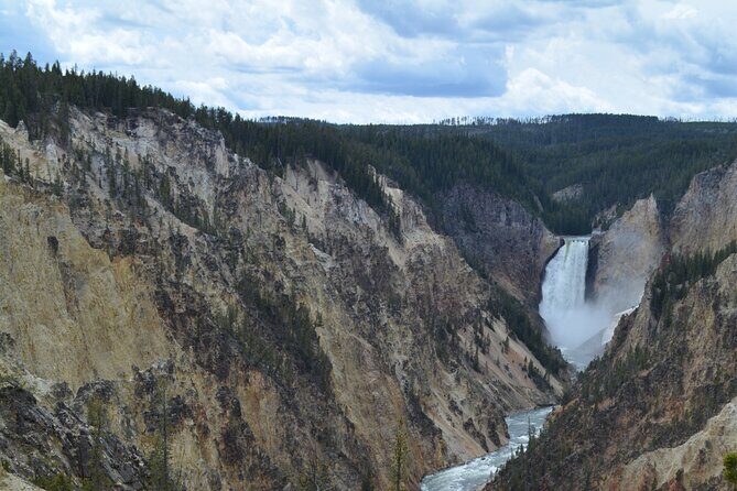 Grand Canyon of Yellowstone Hiking Adventure Full Day with Lunch - An Introduction to the Yellowstone Grand Canyon Hike