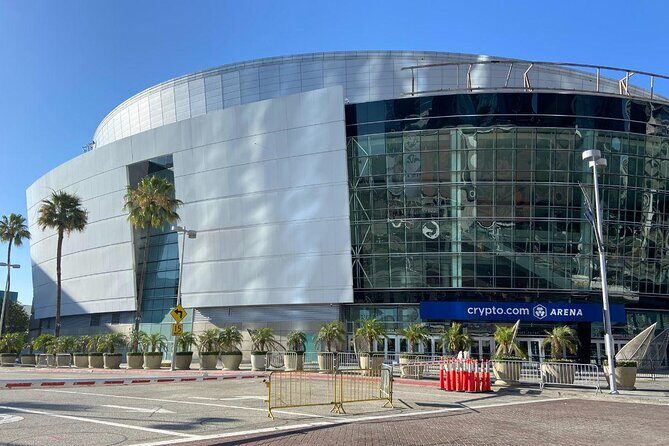 Grand Los Angeles Helicopter Tour 65 Minutes - Key Points