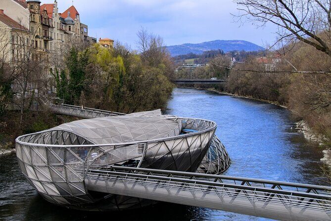 Graz Private Walking Tour With A Professional Guide - The Itinerary: A Closer Look