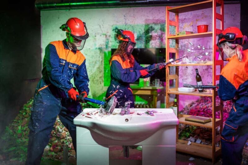 Graz: Smashbox - Rage Room Experience - What to Expect During Your Session