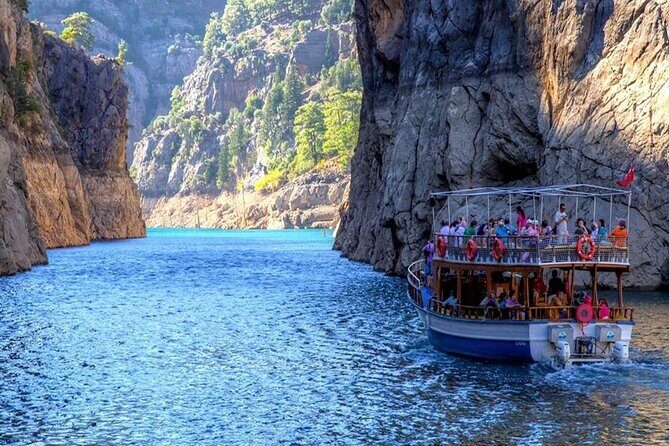 Green Canyon Boat Trip from Alanya with Unlimited Soft Drinks - Who Is This Tour For?