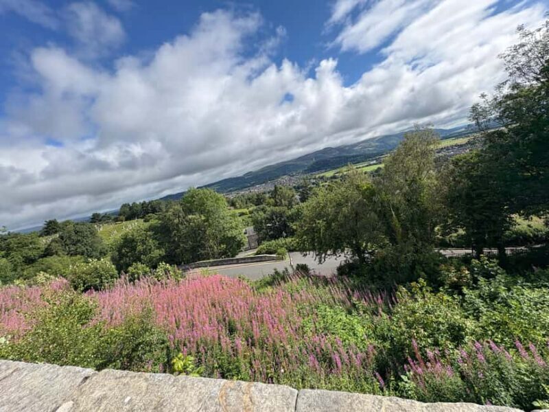 Greenock: Loch Lomond, Luss, and Stirling Castle Tour - Scenic Beauty and Photo Opportunities