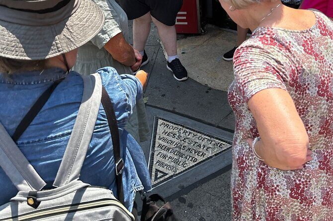 Greenwich Village: Pizza, Desserts & History Food Tour - What to Expect from the Greenwich Village Food Tour