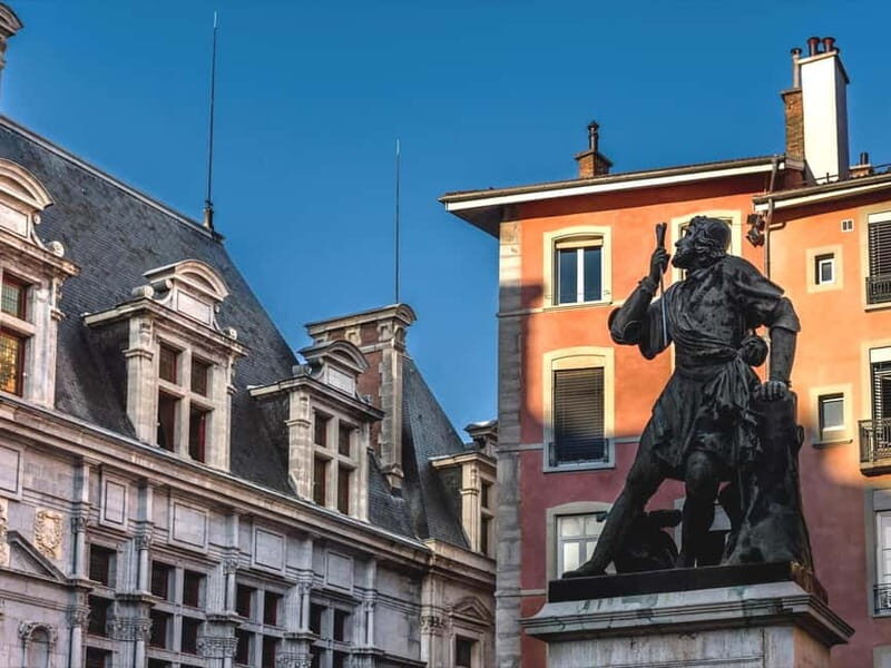 Grenoble: 2-hour Best Intro Walking Tour with a Local - What to Expect from the Grenoble Walking Tour