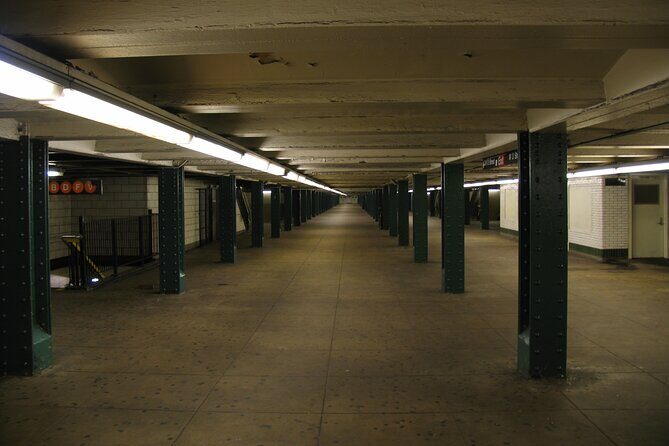 Gritty NYC True Crime Tour with a Lawyer - The Itinerary in Detail