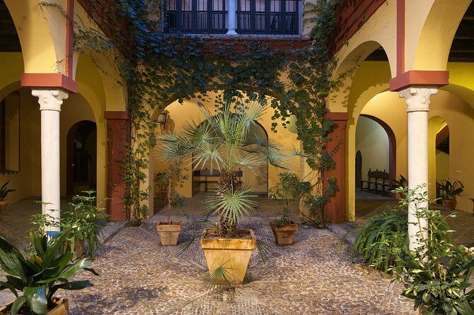 Group Seville Jewish Quarter and Cathedral - Who Should Book This Tour?