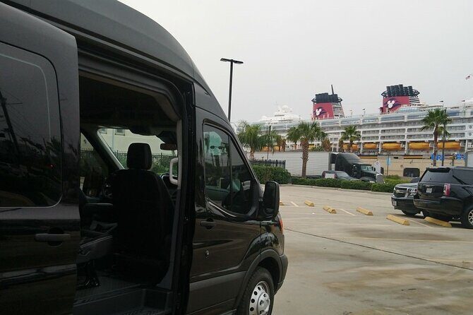 Group Shuttle: Galveston to Houston Airports & Hotels - Who is This Service Best For?