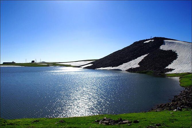 Group Tour: Amberd, Aragats, Lake Kari, Saghmosavank, Alphabet - What You Can Expect from the Tour