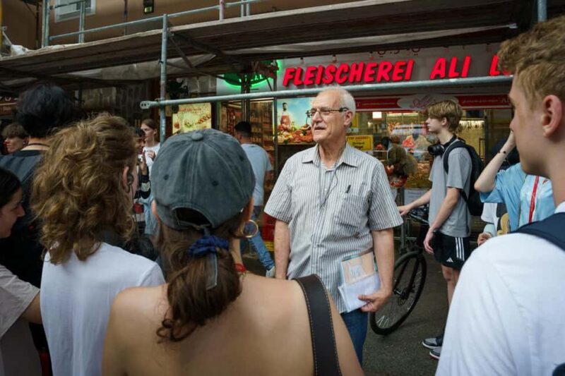 Group tour: From Al-Nasr in Damascus to Sonnenallee - What to Expect on This Unique Berlin Tour