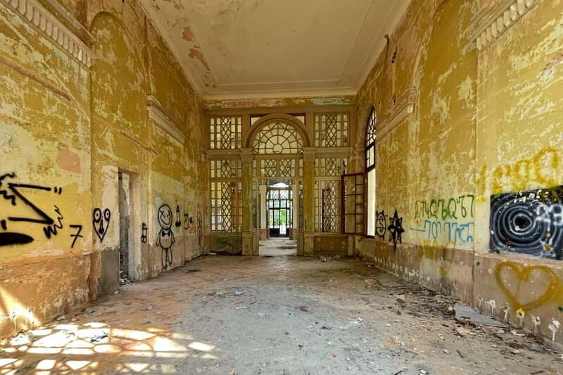 Group tour from Batumi to Kutaisi and Tskaltubo - Who Should Consider This Tour?