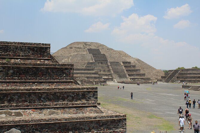 Group Tour from Teotihuacán, Basílica de Guadalupe and Tlatelolco - Why This Tour Stands Out