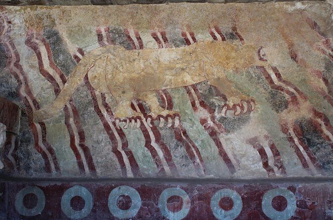 Group Tour from Teotihuacán, Basílica de Guadalupe and Tlatelolco - Price and Value