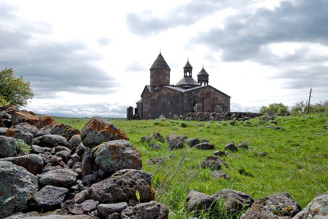 Group Tour: Saghmosavank, Wine Yard, Echmiadzin, Zvartnots - An In-Depth Look at the Tour Itinerary