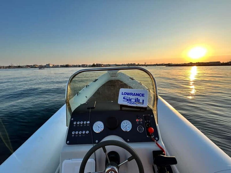 Group Tour - Sunset Gulf of Noto, from Avola to Capopassero - Key Points