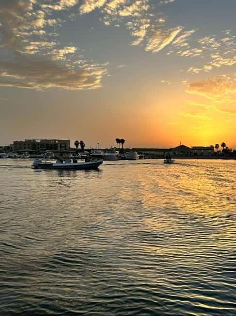 Group Tour - Sunset Gulf of Noto, from Avola to Capopassero - An Introduction to the Tour Experience