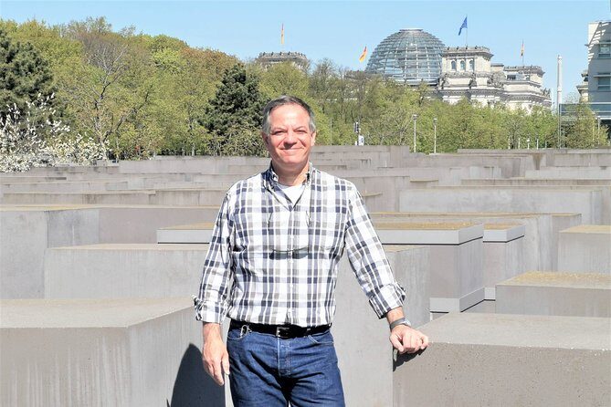 Group Walking Tour (1 - 20 people): 3 Hours the Wall, Third Reich, WW2, Cold War - What to Expect from the Tour