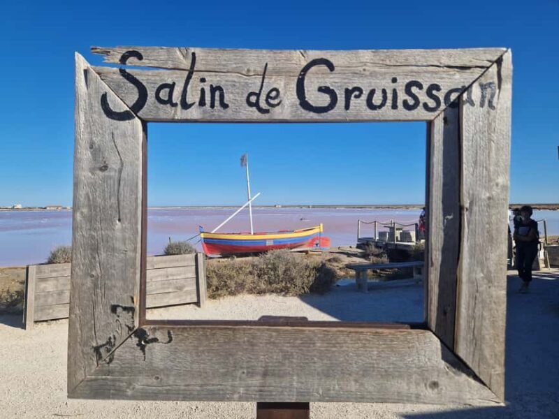 Gruissan: from the New Port to the Old Village - Understanding the Experience