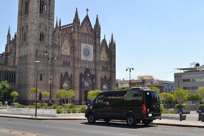 Guadalajara Airport Private Transfer to Ajijic & Chapala - Key Points