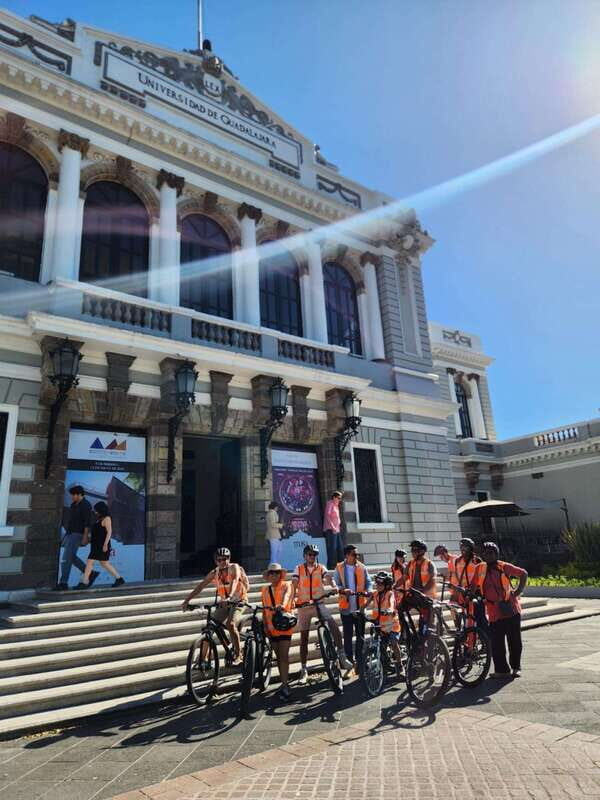 Guadalajara: Bicycle tour of the city visiting places of interest. - The Experience from Past Travelers