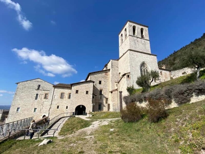Gubbio guided tour with lunch & Visit of Sant'Ubaldo Church - What Makes This Tour Stand Out?