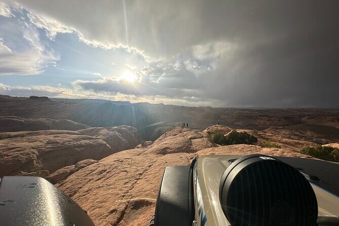 Guided 3.5-Hour You-Drive Jeep Tour in Moab - Who Should Consider This Tour?