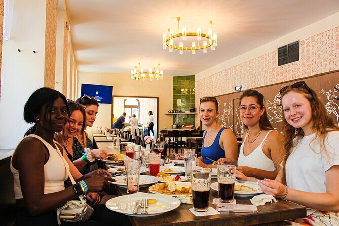 Guided 3-Hour Food Tasting Experience in Prague - Key Points
