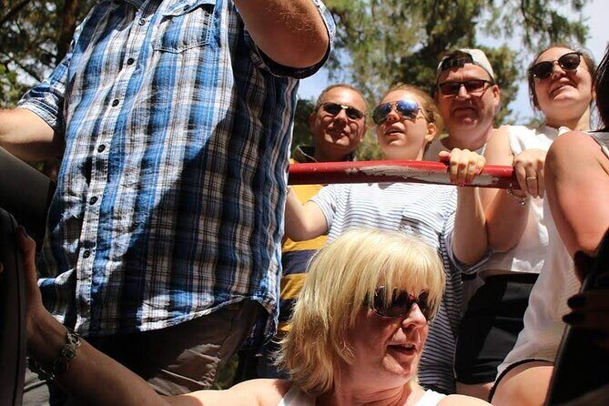 Guided 4x4 Adventure and Skywalk with Wine and Tapas in Madeira - Wine and Tapas: A Tasty Endnote